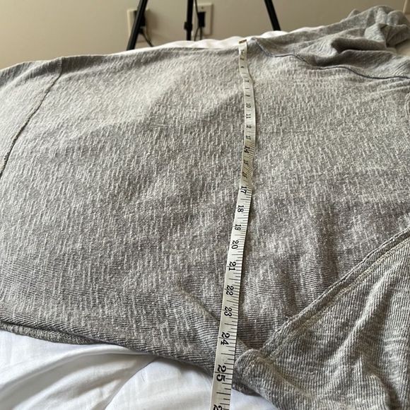 Free People Get Together Gray Long Sleeve Shirt Size Medium - Picture 6 of 7